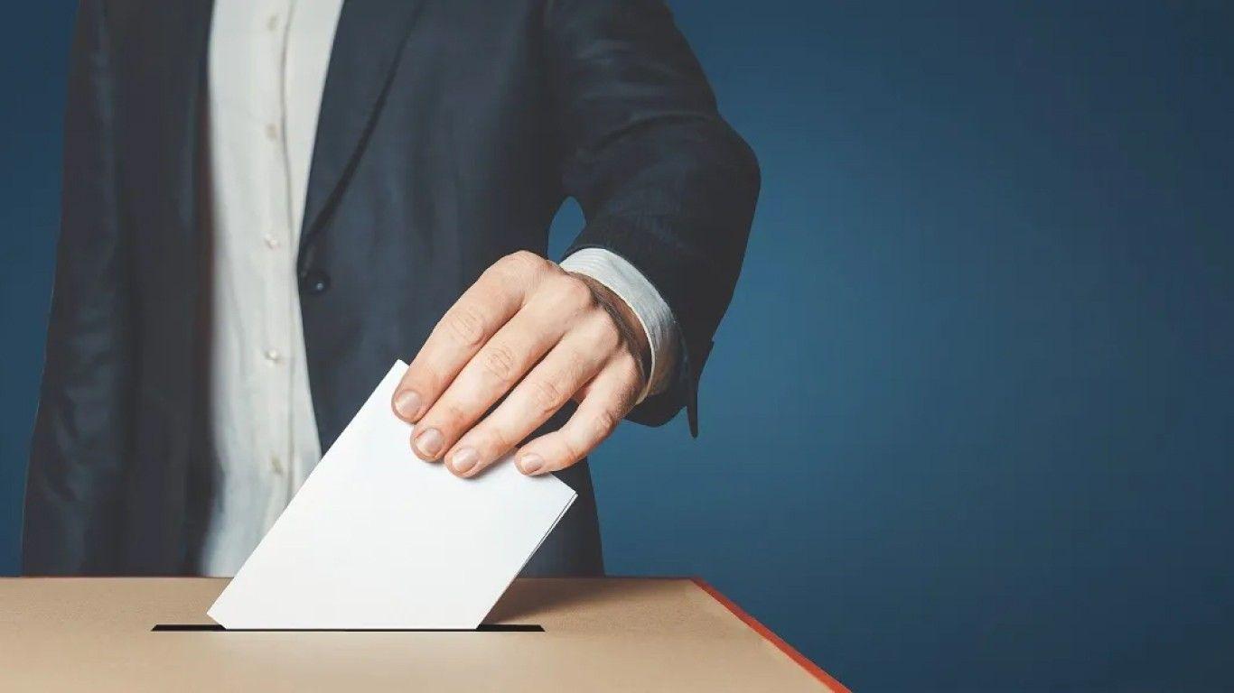 "A democracia a votos a 8 de fevereiro", opinião de Miguel Pedro Araújo